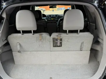 Toyota Highlander 2011 года за 10 500 000 тг. в Актау – фото 12