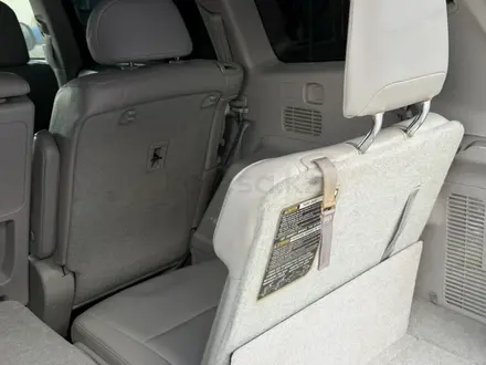 Toyota Highlander 2011 года за 10 500 000 тг. в Актау – фото 13