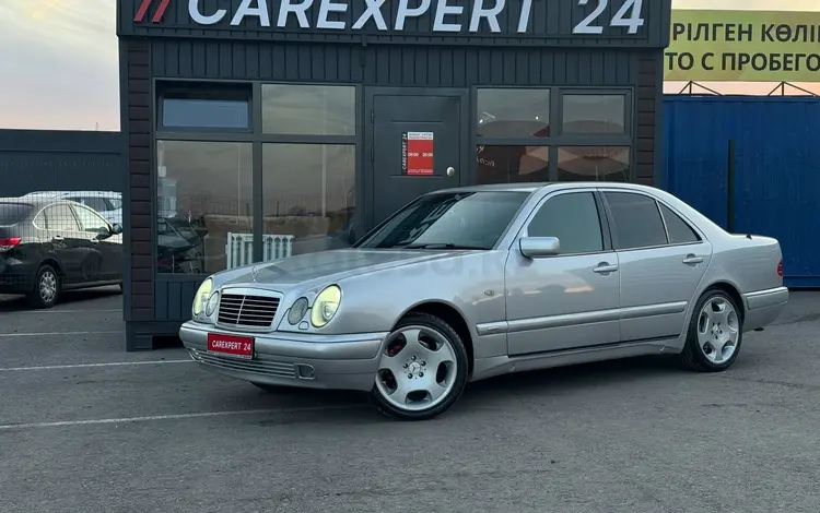 Mercedes-Benz E 280 1996 годаfor4 889 000 тг. в Караганда