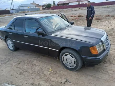 Mercedes-Benz E 230 1989 года за 950 000 тг. в Кызылорда – фото 2