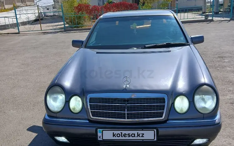 Mercedes-Benz E 290 1996 года за 2 300 000 тг. в Жезказган