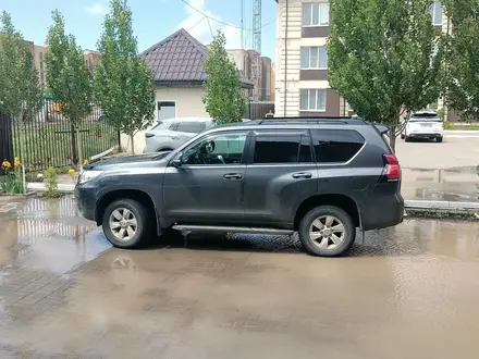 Toyota Land Cruiser Prado 2019 года за 22 000 000 тг. в Актобе – фото 2