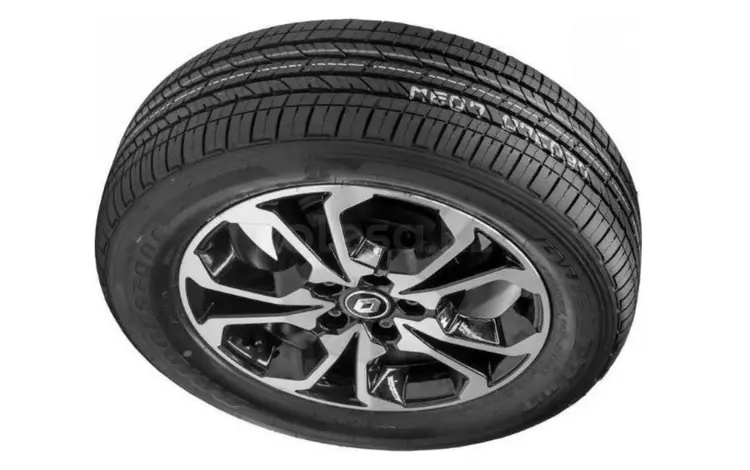 Летние шины Bridgestone 215/60/17 каждая за 69 990 тг. в Астана