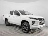 Mitsubishi L200 DC Invite+ 2022 годаfor13 490 000 тг. в Алматы