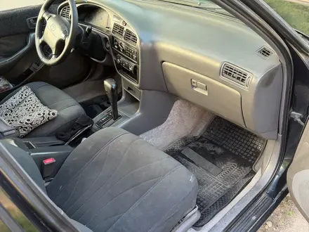 Toyota Camry 1995 года за 2 300 000 тг. в Алматы – фото 15