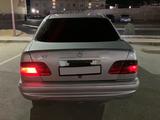 Mercedes-Benz E 320 2000 года за 5 500 000 тг. в Актау – фото 4