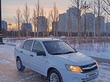 ВАЗ (Lada) Granta 2190 2013 года за 2 350 000 тг. в Астана