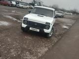 ВАЗ (Lada) Lada 2121 2004 годаүшін1 300 000 тг. в Сарыагаш – фото 3