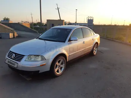 Volkswagen Passat 2004 года за 2 100 000 тг. в Экибастуз – фото 2