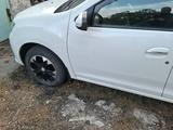 Renault Logan 2015 года за 3 700 000 тг. в Караганда – фото 2