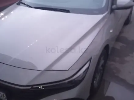 Hyundai Elantra 2025 года за 10 000 000 тг. в Атырау – фото 3