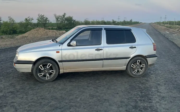 Volkswagen Golf 1993 года за 1 700 000 тг. в Актобе