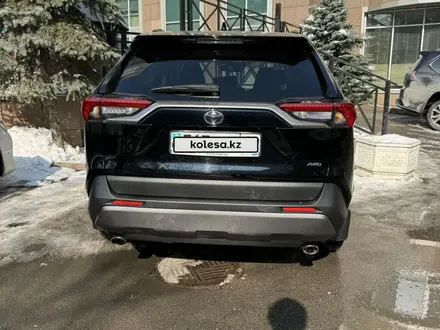Toyota RAV4 2021 годаүшін23 000 000 тг. в Алматы – фото 3