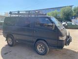 Mitsubishi Delica 1994 годаfor1 950 000 тг. в Алматы