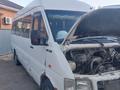 Volkswagen  LT 2001 года за 3 700 000 тг. в Атырау – фото 4