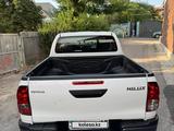 Toyota Hilux 2019 года за 17 100 000 тг. в Алматы – фото 4