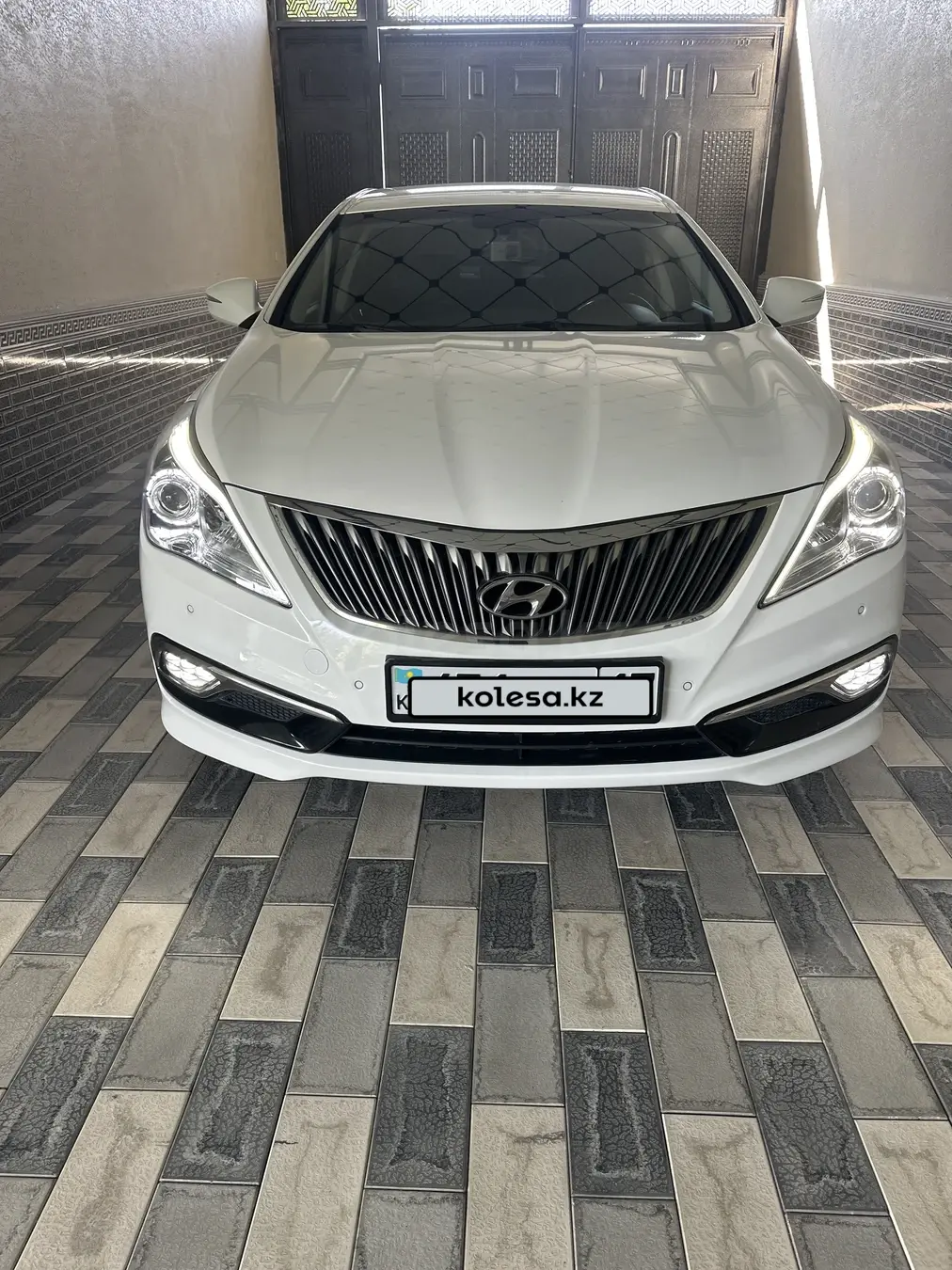 Hyundai Grandeur, 2015