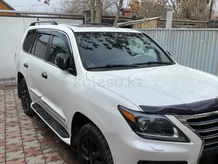 Lexus LX 570 2015 года за 26 000 000 тг. в Алматы – фото 2