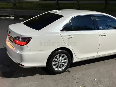 Toyota Camry 2017 года за 12 200 000 тг. в Алматы – фото 4