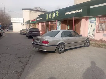 BMW 728 1997 года за 3 750 000 тг. в Шымкент