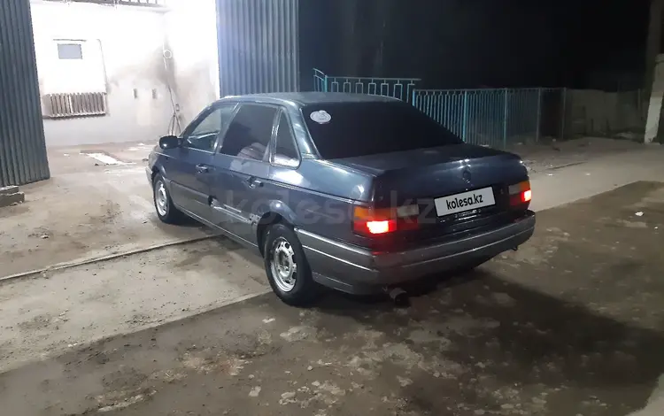 Volkswagen Passat 1989 года за 800 000 тг. в Тараз