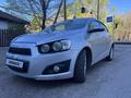 Chevrolet Aveo 2014 года за 3 800 000 тг. в Караганда – фото 2
