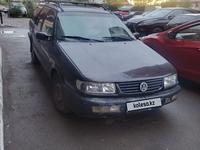 Volkswagen Passat 1995 годаүшін1 500 000 тг. в Астана