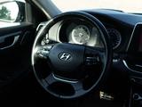 Hyundai Grandeur 2017 года за 11 800 000 тг. в Шымкент – фото 5