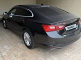 Chevrolet Malibu 2020 года за 7 700 000 тг. в Алматы – фото 3
