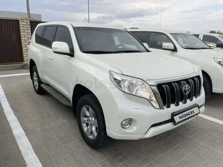 Toyota Land Cruiser Prado 2015 года за 15 700 000 тг. в Атырау – фото 3