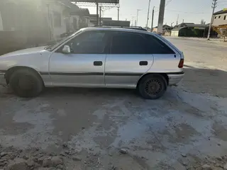 Opel Astra, 1993