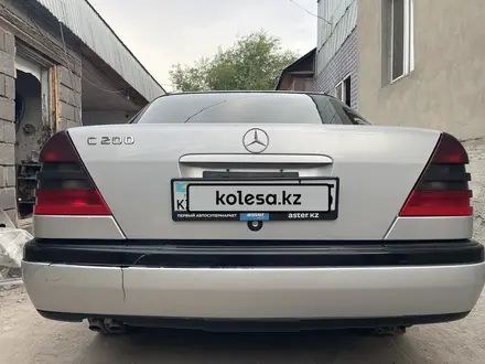 Mercedes-Benz C 200 1997 года за 1 900 000 тг. в Алматы – фото 6