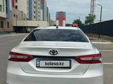 Toyota Camry 2018 года за 13 400 000 тг. в Шымкент – фото 5