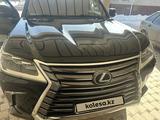 Lexus LX 570 2016 года за 40 000 000 тг. в Аксукент