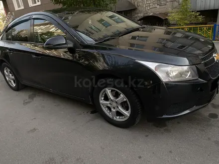 Chevrolet Cruze 2010 года за 2 750 000 тг. в Алматы