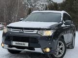 Mitsubishi Outlander 2014 годаfor8 500 000 тг. в Караганда