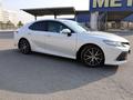 Toyota Camry 2021 года за 23 300 000 тг. в Шымкент – фото 5