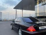 Mercedes-Benz S 320 2001 года за 5 200 000 тг. в Алматы – фото 3