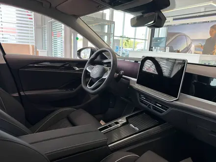 Volkswagen Passat Comfortline 2026 года за 19 300 000 тг. в Актобе – фото 10