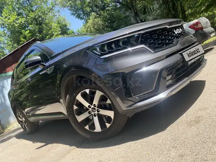 Kia Sorento 2022 года за 14 800 000 тг. в Алматы – фото 3