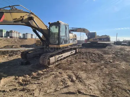 Caterpillar  325 2011 года за 25 000 000 тг. в Шымкент – фото 2