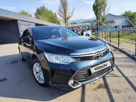 Toyota Camry 2015 года за 10 588 000 тг. в Алматы