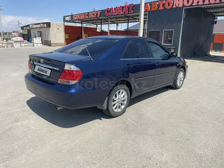 Toyota Camry 2004 года за 5 000 000 тг. в Атырау – фото 7