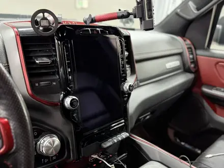 Dodge RAM 2021 года за 39 500 000 тг. в Алматы – фото 14