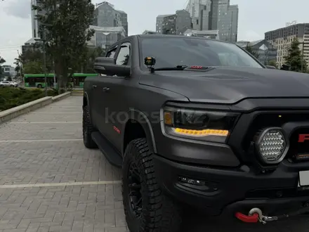 Dodge RAM 2021 года за 39 500 000 тг. в Алматы – фото 2