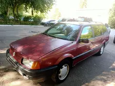 Volkswagen Passat, 1990