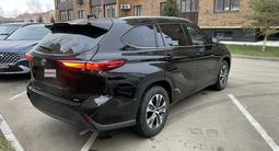 Toyota Highlander 2021 года за 23 800 000 тг. в Актобе – фото 5