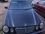 Mercedes-Benz E 280 1996 года за 2 000 000 тг. в Астана