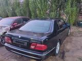 Mercedes-Benz E 280 1996 года за 2 000 000 тг. в Астана – фото 5