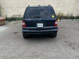 Mercedes-Benz ML 320 2002 годаfor4 500 000 тг. в Астана – фото 4